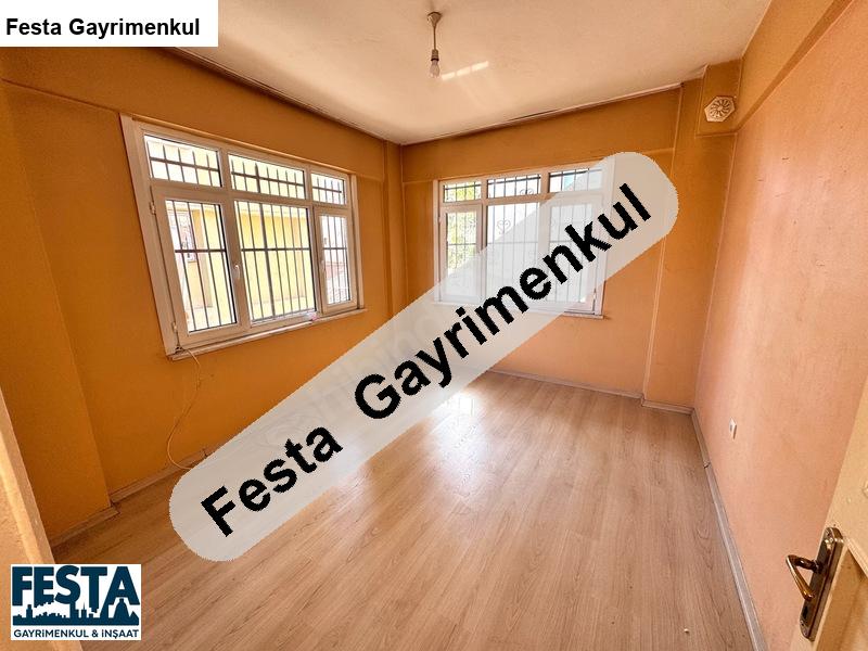 festa'dan metrobüs7dk 2+1 ayrımutfaklı 80m2 kiralık daire