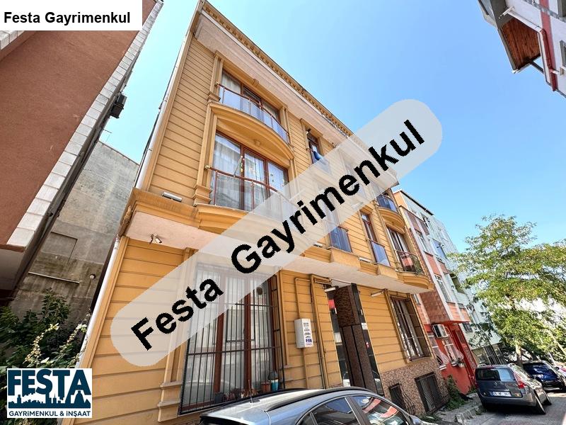 festa'da metrobüs5dk 3+1 yenibina ayrımutfak teras 150m2 kiralık