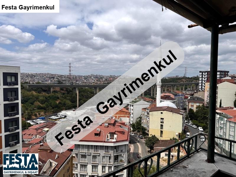 festa'dan metrobüs7dk 2+1 ayrımutfak 200m2 teraslı satılık daire