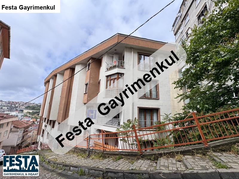 festa'da metrobüs5dk 2+1 asansör otopark ayrımutfak 90m2 satılık