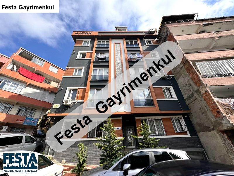 festa'da metrobüs6dk 2+1 ayrımutfaklı bahçeli 85m2 satılık daire